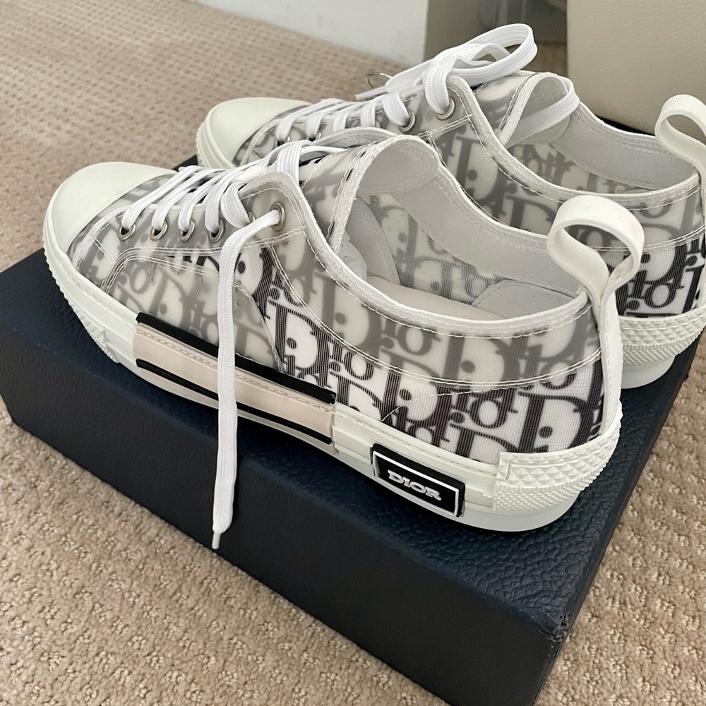 Dior low top sneakers